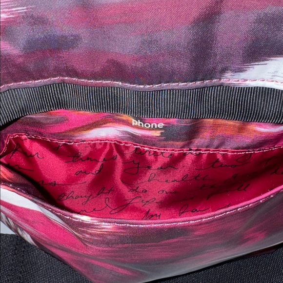 Lululemon Festival Bag Wind Berry Rumble Multi - Picture 5 of 10